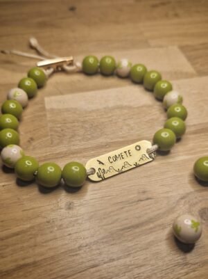 Collier de perles porte médaille Saguaro