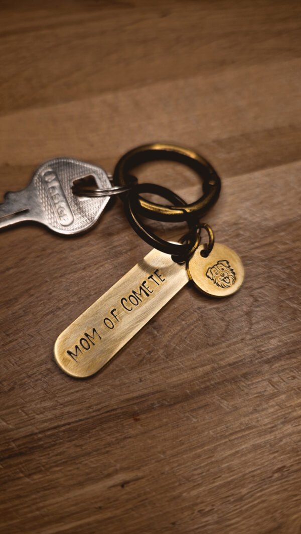 20251203_163012 Porte clés "Son nom"