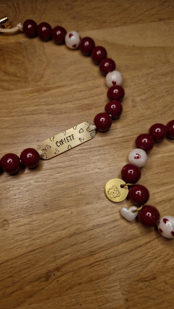 Collier de perles porte médaille "Perles de lien"