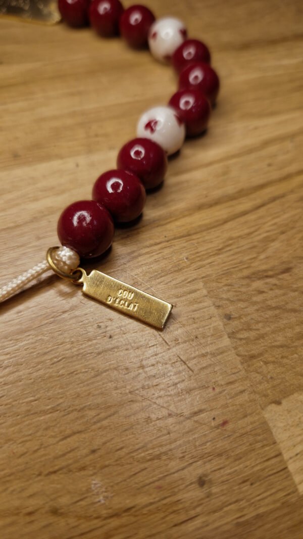 Collier de perles porte médaille "Perles de lien"